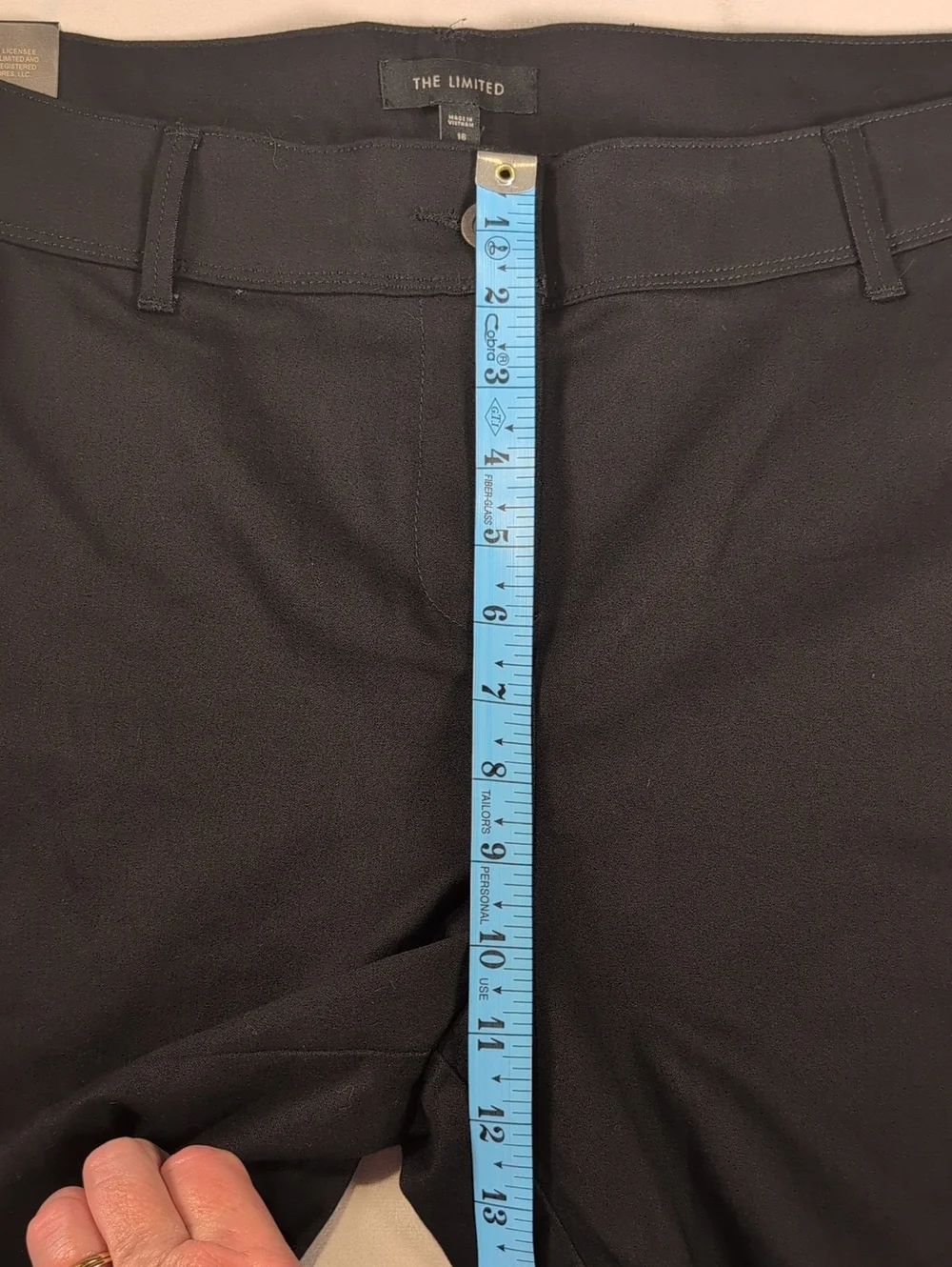 The Limited Black Tailored Shorts Size 16